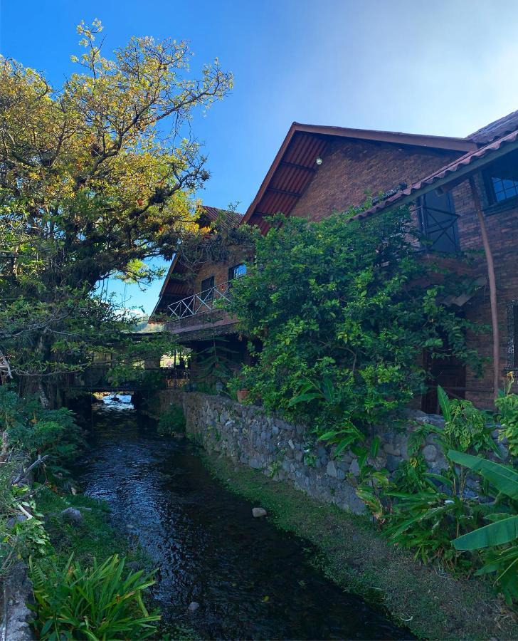 Stone Cabins 보케테 외부 사진